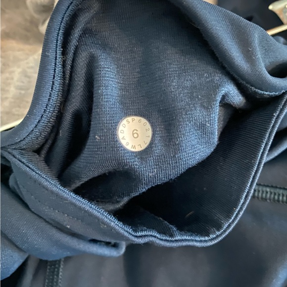 Lululemon Train Times Crop (17") - Picture 7 of 7